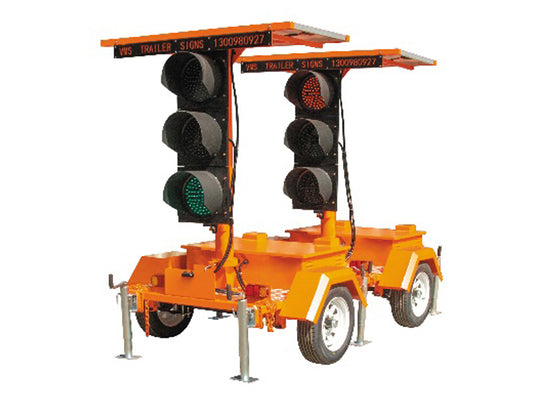 TRAFFIC LIGHT TRAILER